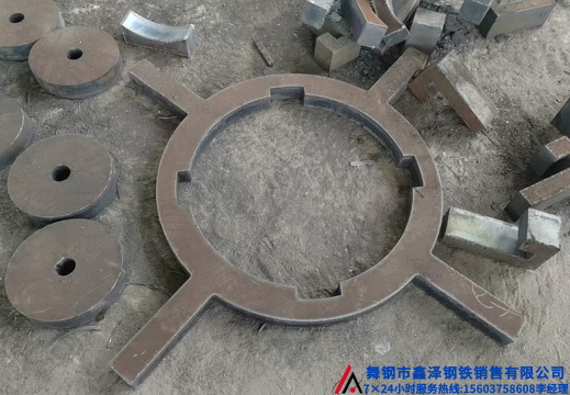 钢板切割下料钢板异形件切割加工钢板切割下料去毛刺